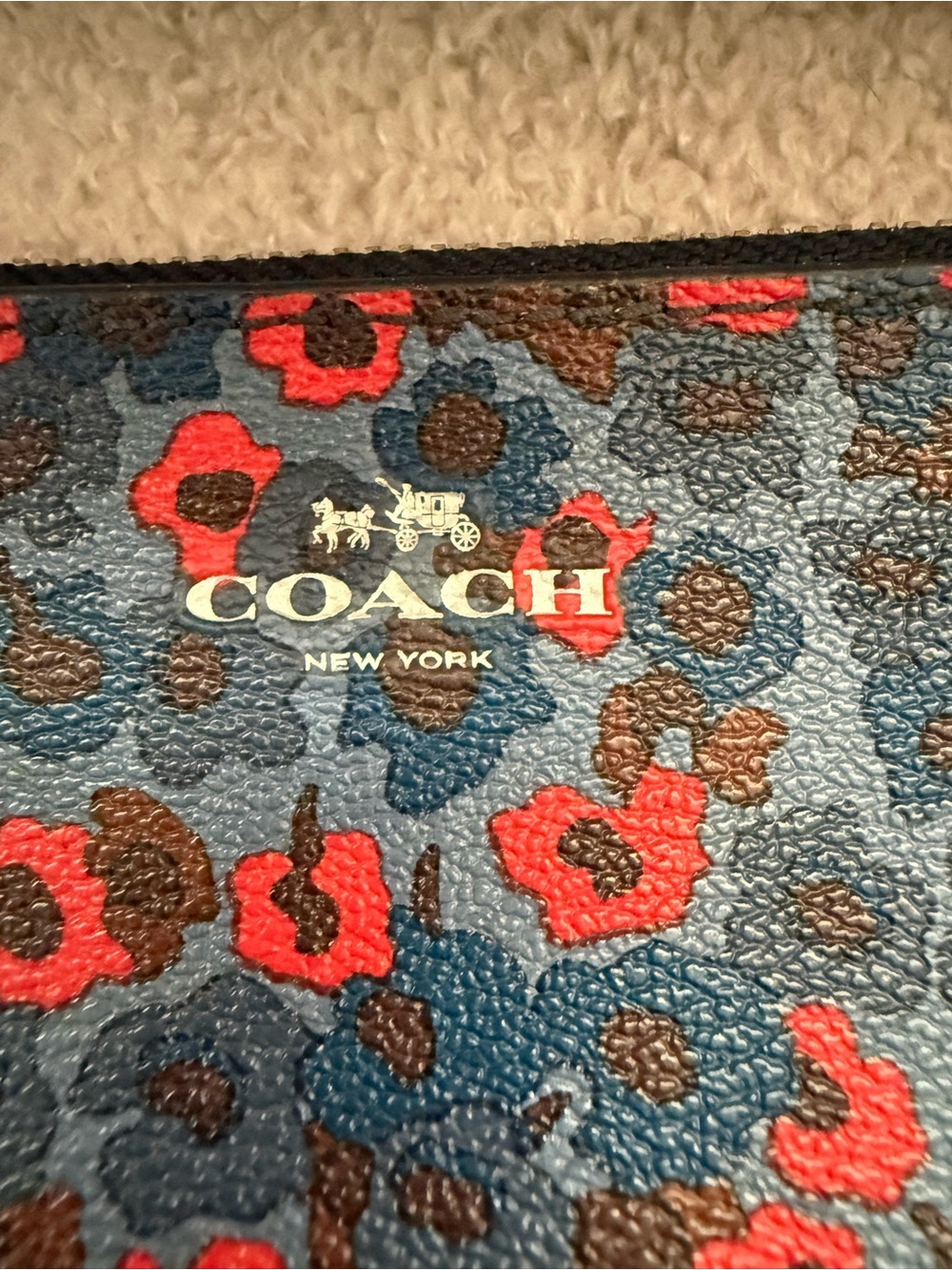Coach Meadow Cluster Floral Corner Zip Wristlet NWOT